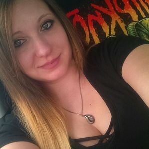 Meet your Posher, Christine